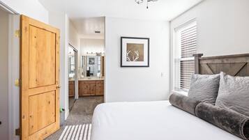 2 chambres, bureau, fer et planche Ă repasser, Wi-Fi gratuit