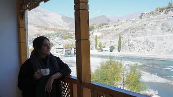 Escritorio y wifi gratis