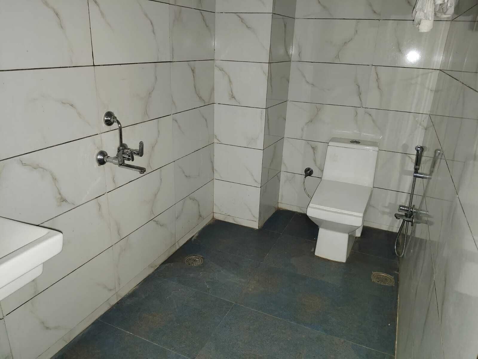 Équipements de salle de bain