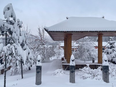 Erlanghe Jingbei Hotel
