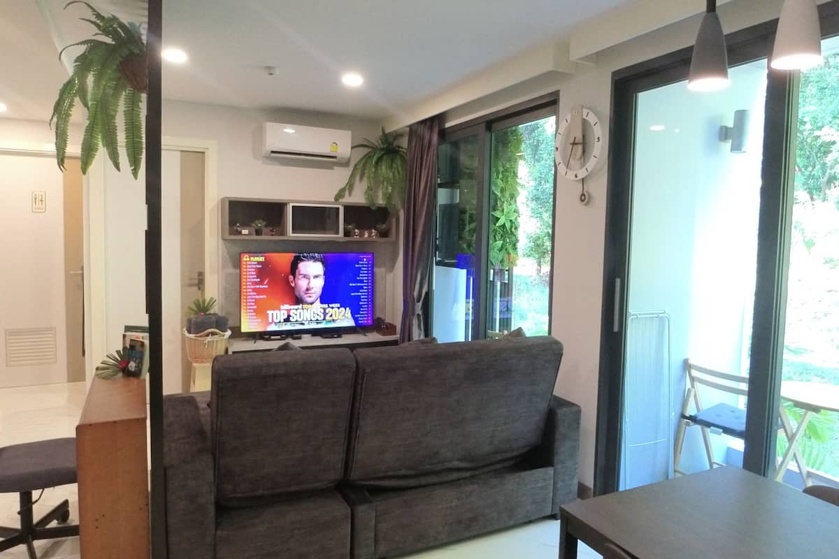 Appartement, 2 slaapkamers, toegankelijk voor mindervaliden, balkon | Woonkamer