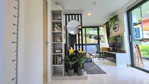 Departamento, 1 habitación, con acceso para personas discapacitadas, balcón | Sala de estar