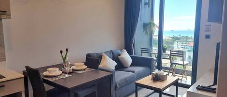 Apartament, 1 dormitori, accessible, balcó | Sala d'estar