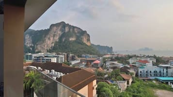 Apartment, 1 Bedroom, Accessible, Balcony | Property grounds