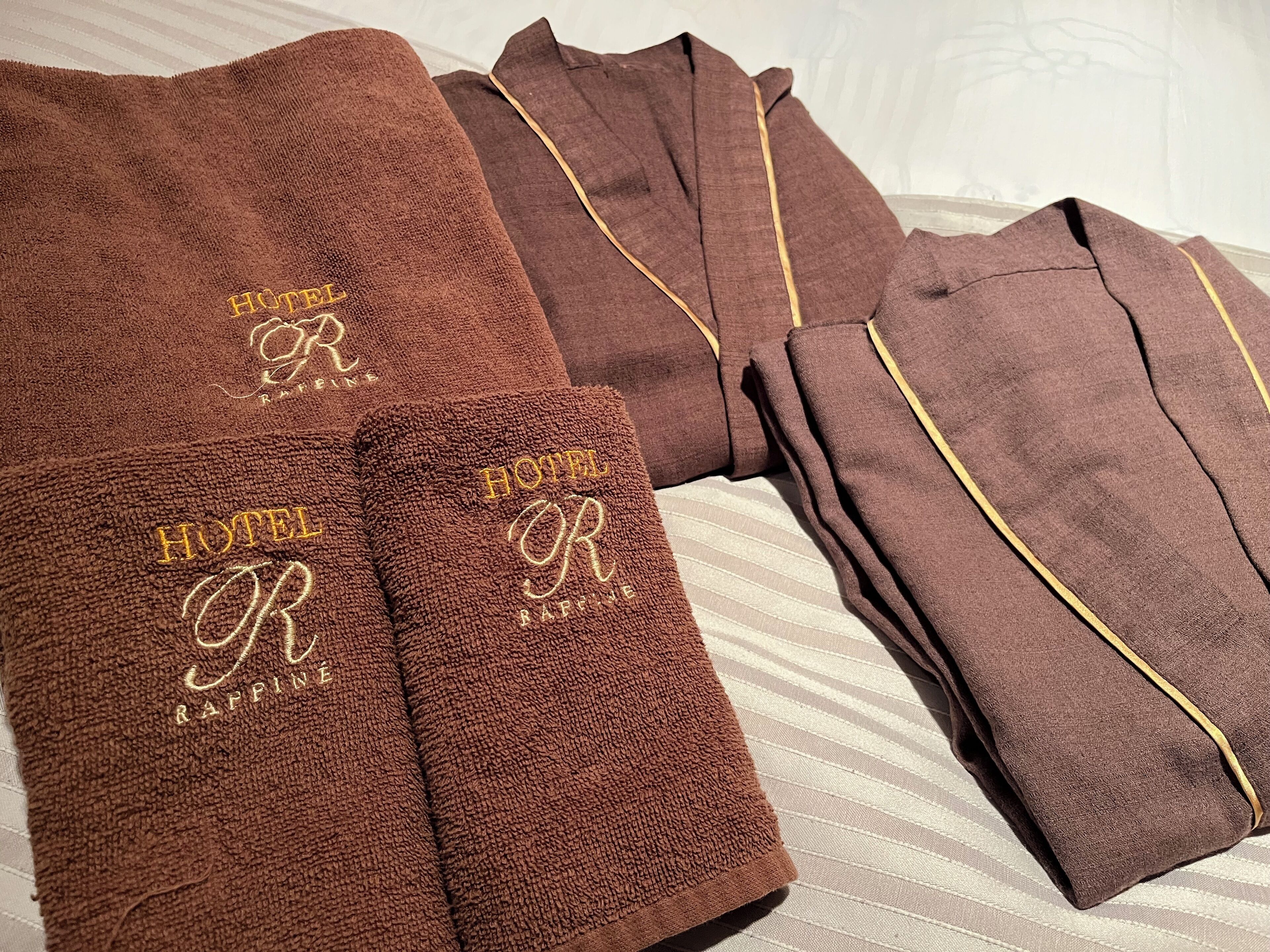 标准双人房 | 免费 WiFi