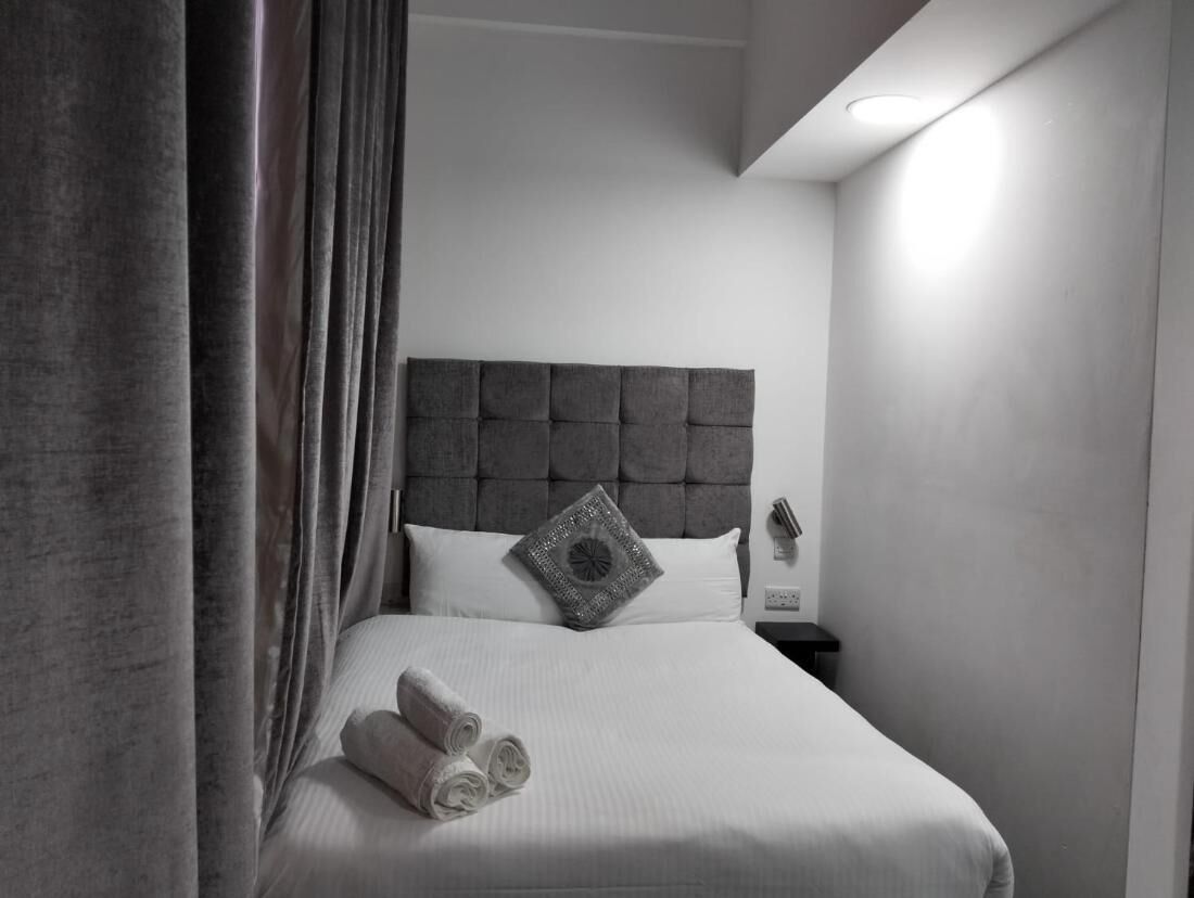 1 camera, ferro/asse da stiro, accesso a Internet, lenzuola