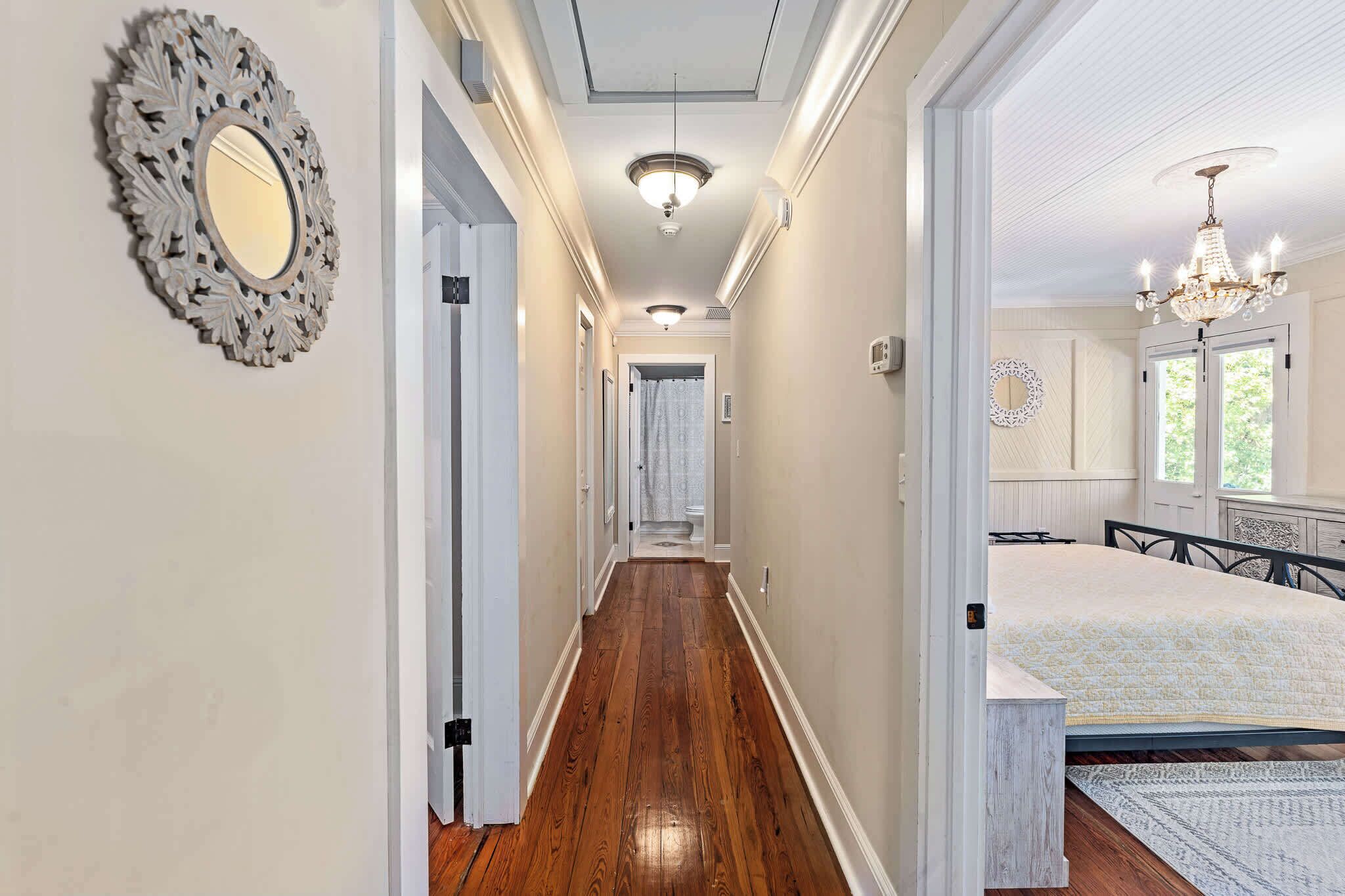 4 Schlafzimmer, Schreibtisch, Bügeleisen/Bügelbrett, WLAN