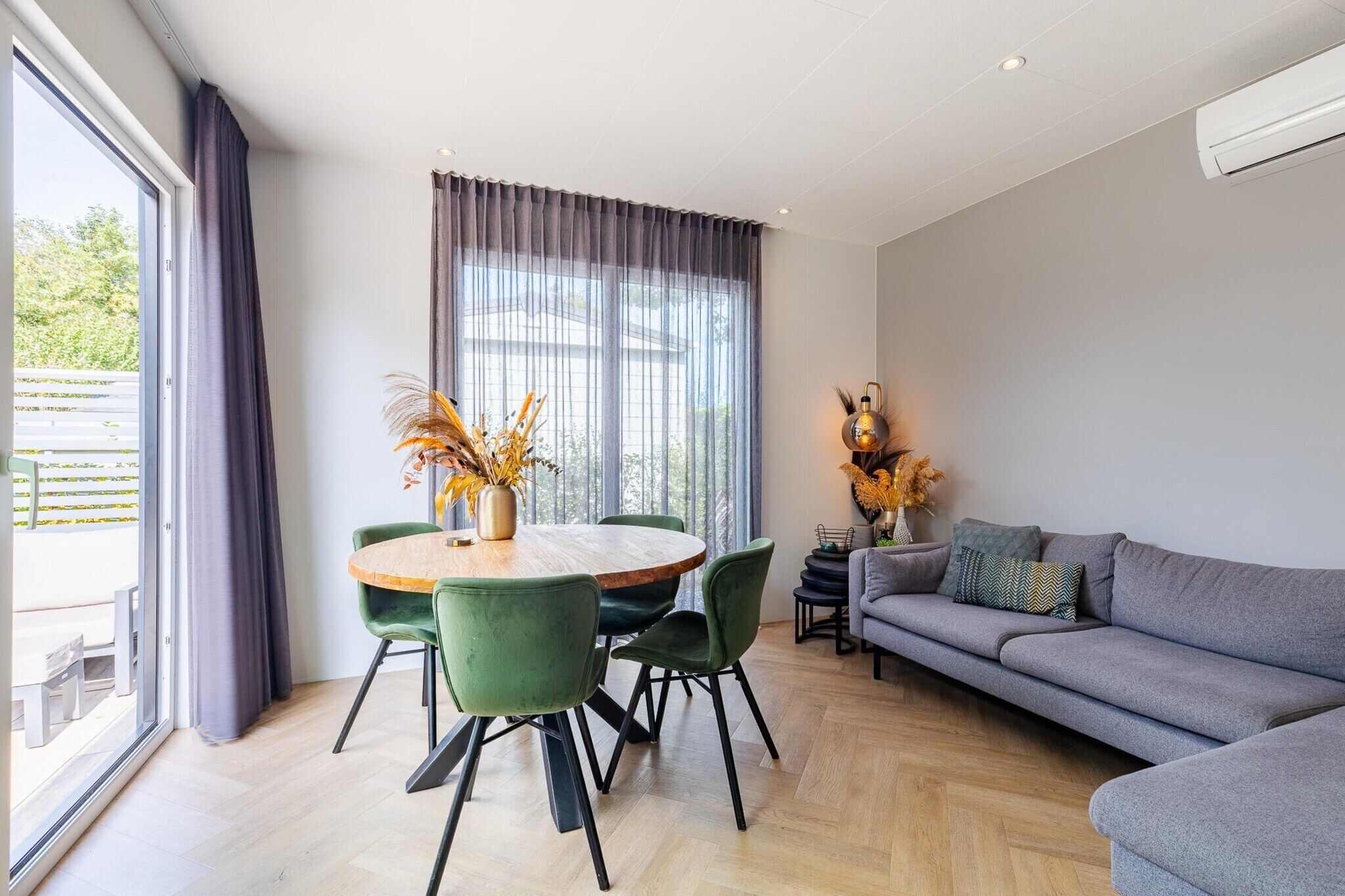 Modernes Chalet In Strandnähe In Renesse - Renesse