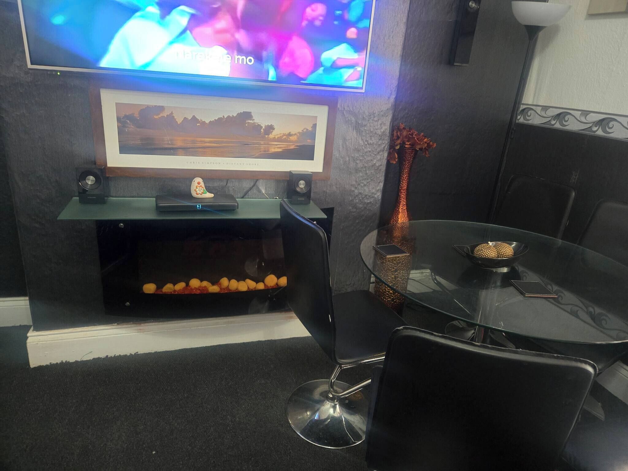 House, 6 Bedrooms | Room amenity