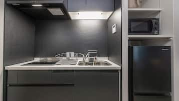 Apartment, Lanai, City View | Blackout drapes, soundproofing, iron/ironing board, free WiFi