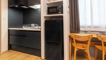 Apartment, Lanai, City View | Blackout curtains, soundproofing, iron/ironing board, free WiFi