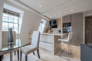 Dining - Durham house (London)