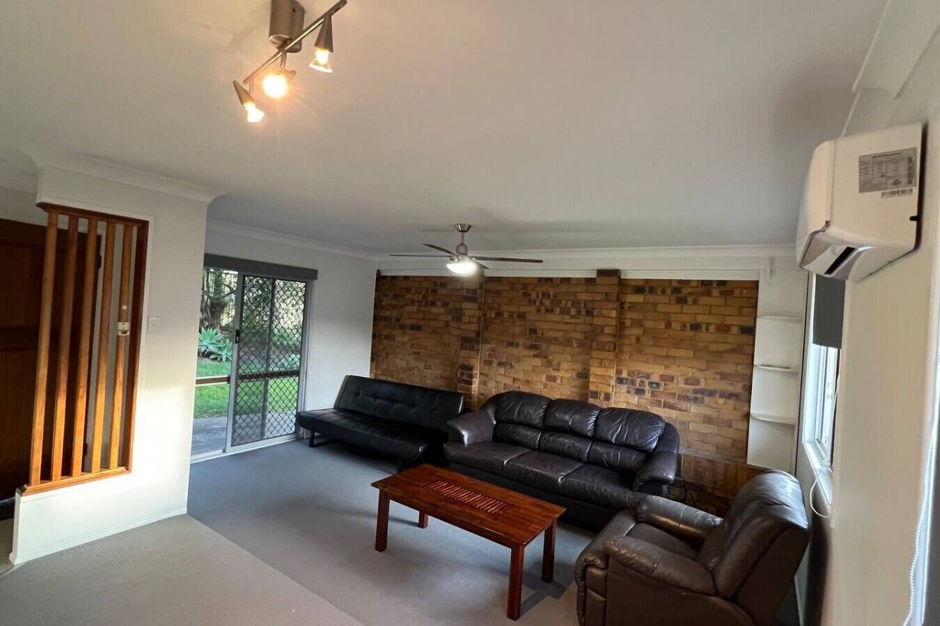 3 Bed House Free Parking,master With A/c - Brisbane