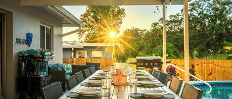 Outdoor dining