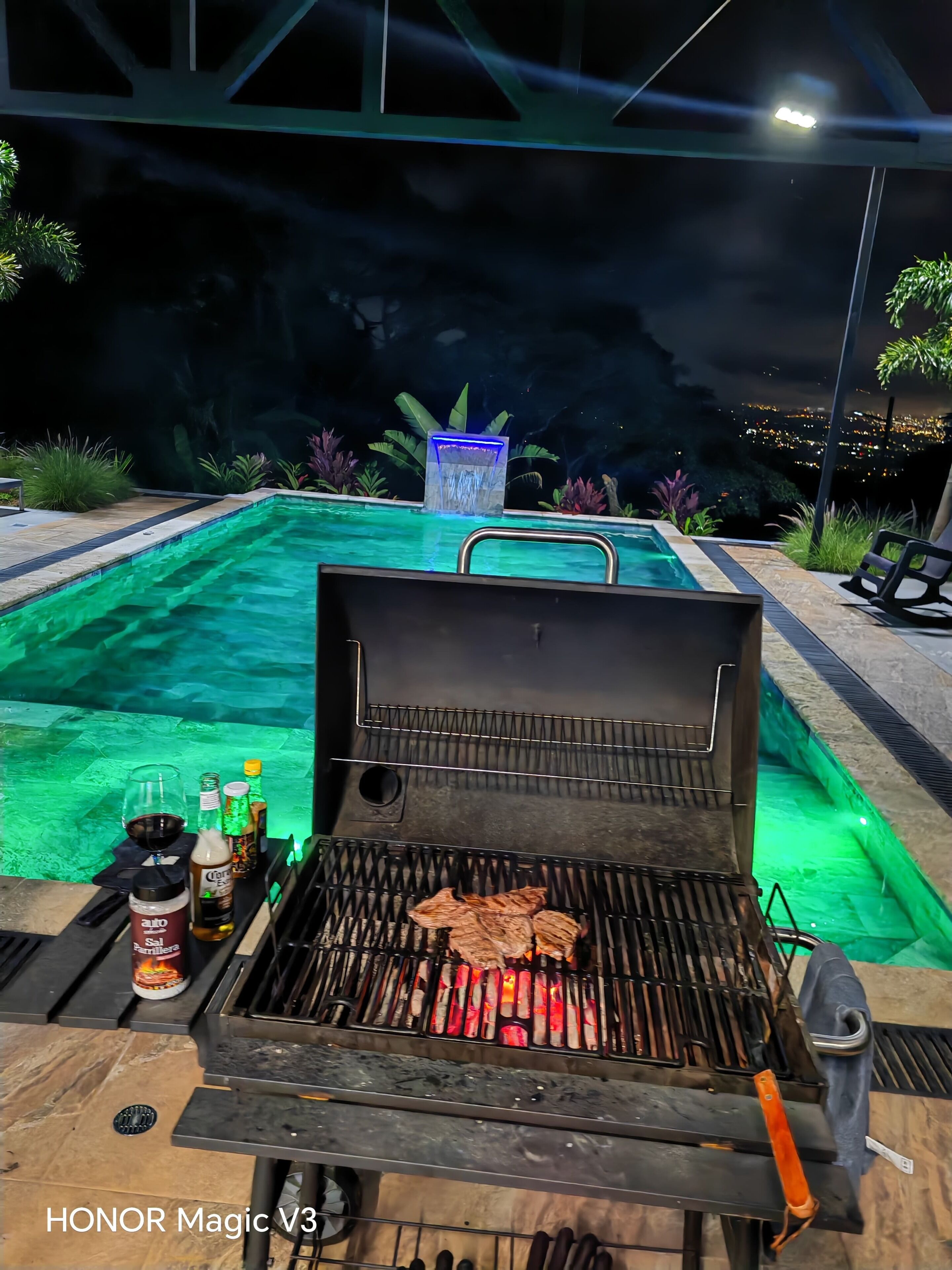 House, 6 Bedrooms, Accessible, Private Pool | BBQ/picnic area