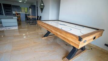 House, 6 Bedrooms, Accessible, Private Pool | Game room