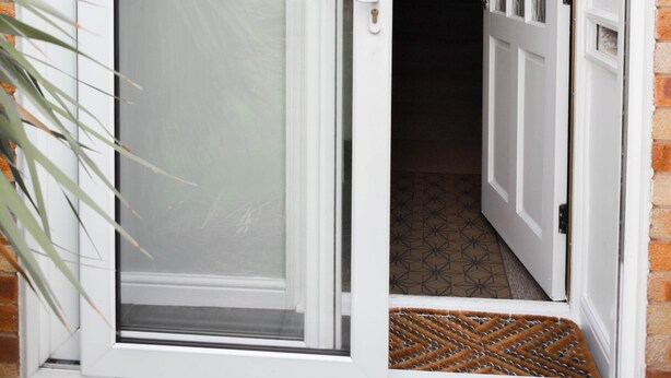 House, 3 Bedrooms | Exterior detail