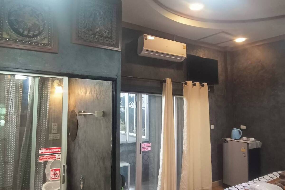 デラックス シングルルーム マウンテンビュー | WiFi (無料)