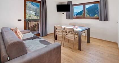 Apartment '4' mit Bergblick, Gemeinschaftsgarten und WLAN