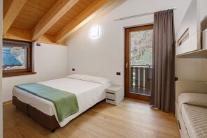 1 bedroom, WiFi, bed sheets - Apartment '5' with Mountain View, Shared Garden and Wi-Fi (Valdidentro)