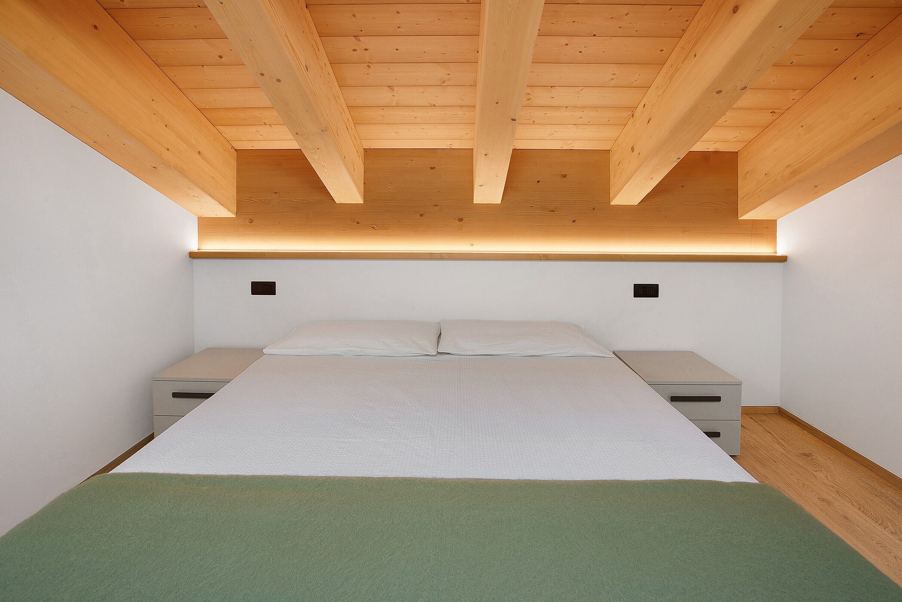 2 室のベッドルーム、WiFi、ベッドシーツ