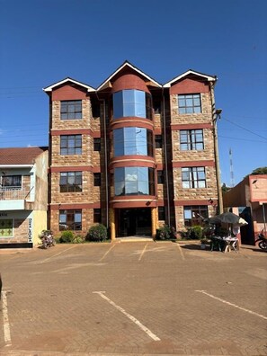 Exterior - The Victorian Hotel Marsabit (Marsabit)