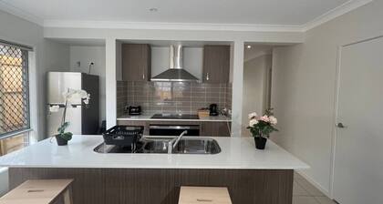 4 Bedroom House, Master with ensuite and A/C