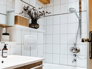 Haartrockner, Handtücher