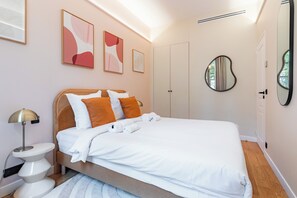 Bügeleisen/Bügelbrett, kostenloses WLAN