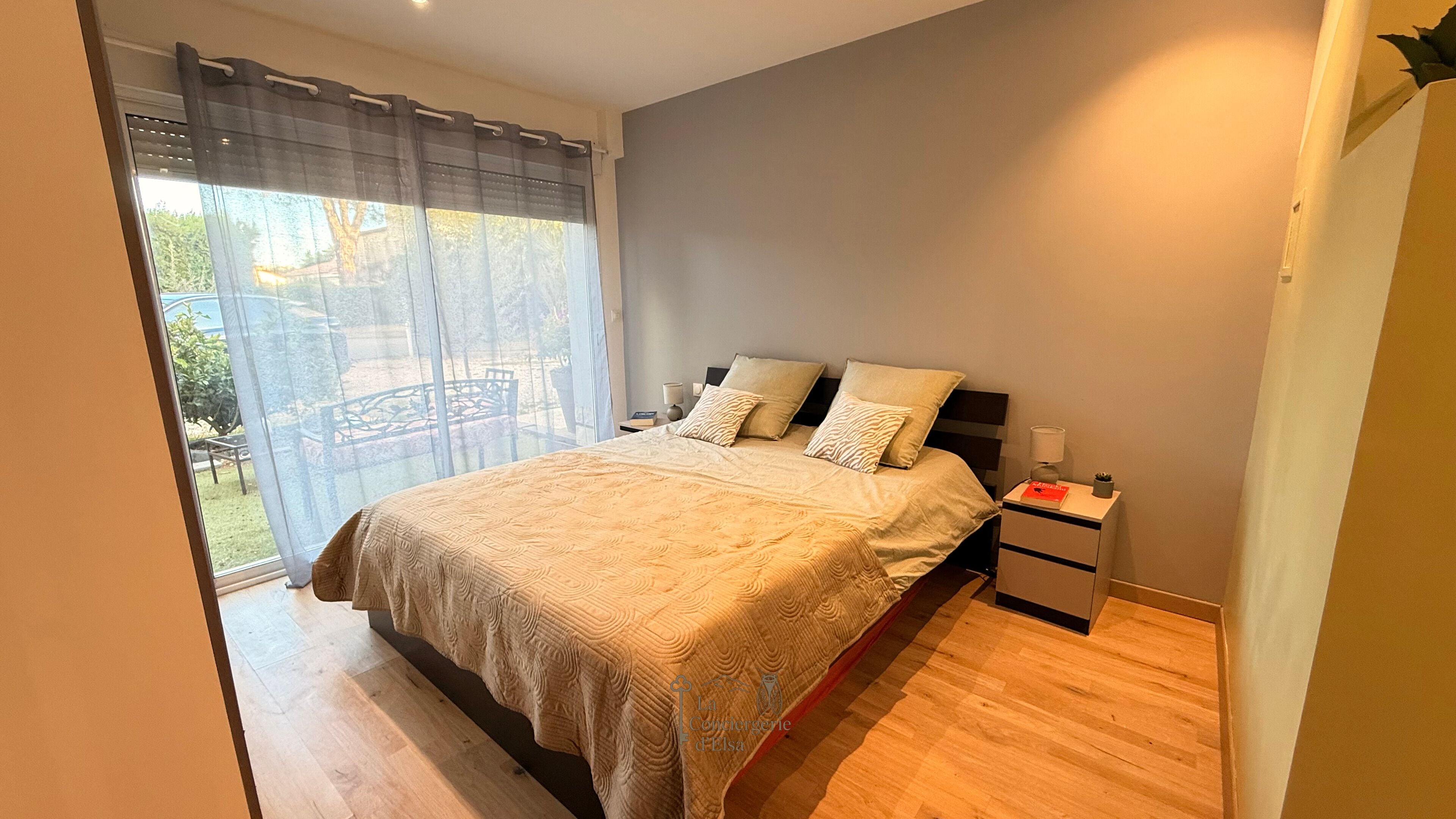 1 habitación, internet y ropa de cama 