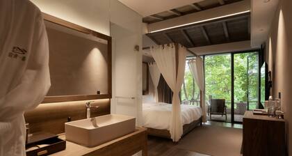 Shishe Spring Designer Homestay