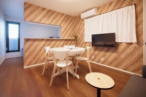 舒适别墅, 阳台 | 遮光窗帘、免费 WiFi