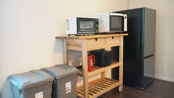 Blackout drapes, free WiFi