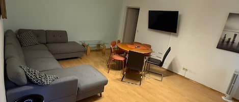 Basic Apartment | Exterior