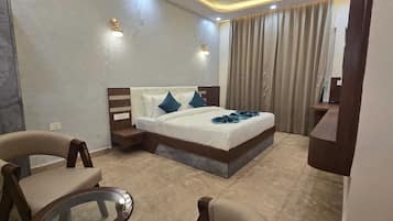 Premium bedding, down comforters, memory foam beds, minibar