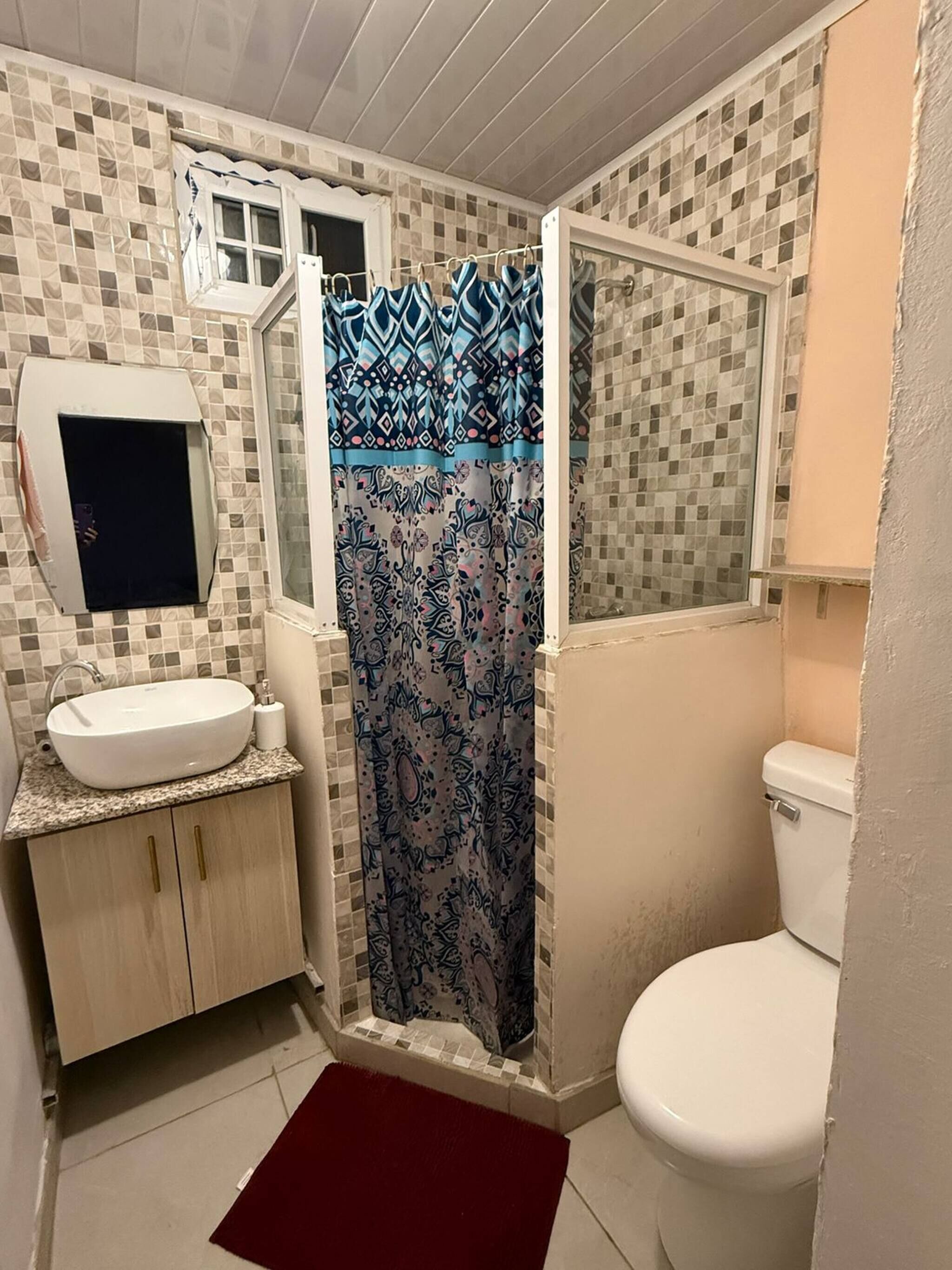 Apartment, 1 Bedroom, Smoking, Garden View | Bathroom