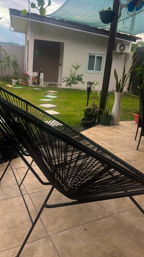 Departamento, 1 habitación, para fumadores, vista al jardín | Jardín