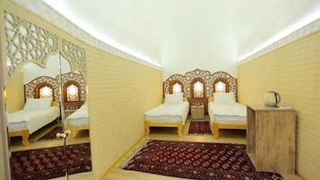 Habitación estándar con 1 cama doble o 2 individuales | Wifi gratis