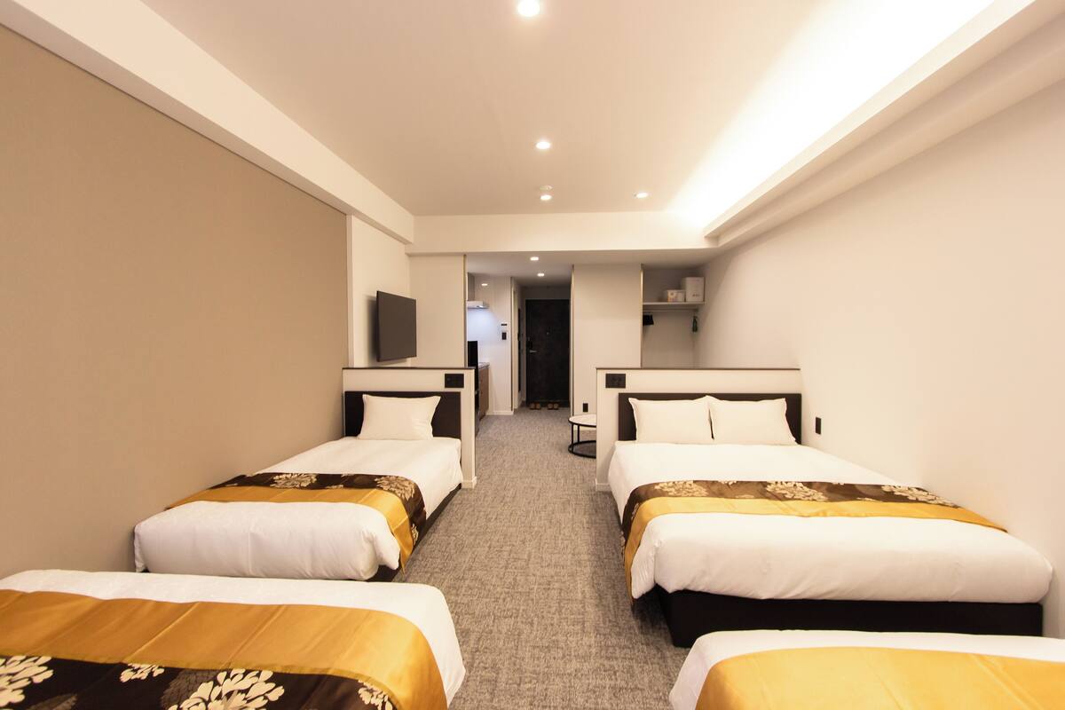 Wifi gratis y ropa de cama