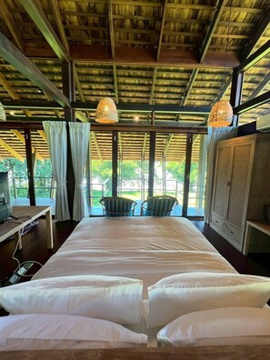 独立别墅 | 免费迷你吧物品、客房内保险箱、办公桌、遮光窗帘