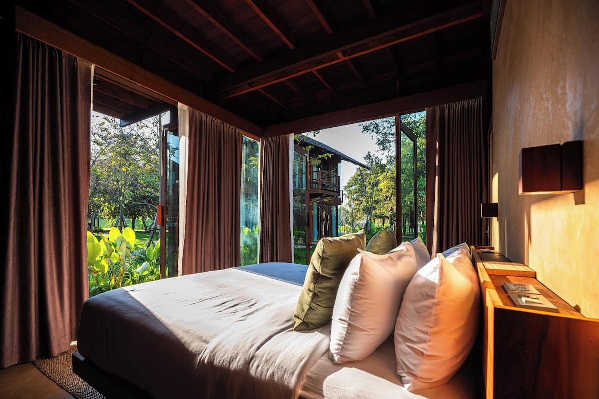 Kamar Double atau Twin, pemandangan kebun | Brankas, tirai kedap cahaya, dan Wi-Fi gratis