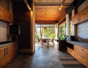 家庭独立别墅, 河景 | 私人厨房 | 迷你冰箱、公用微波炉