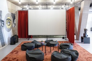 Sala de estar en el lobby