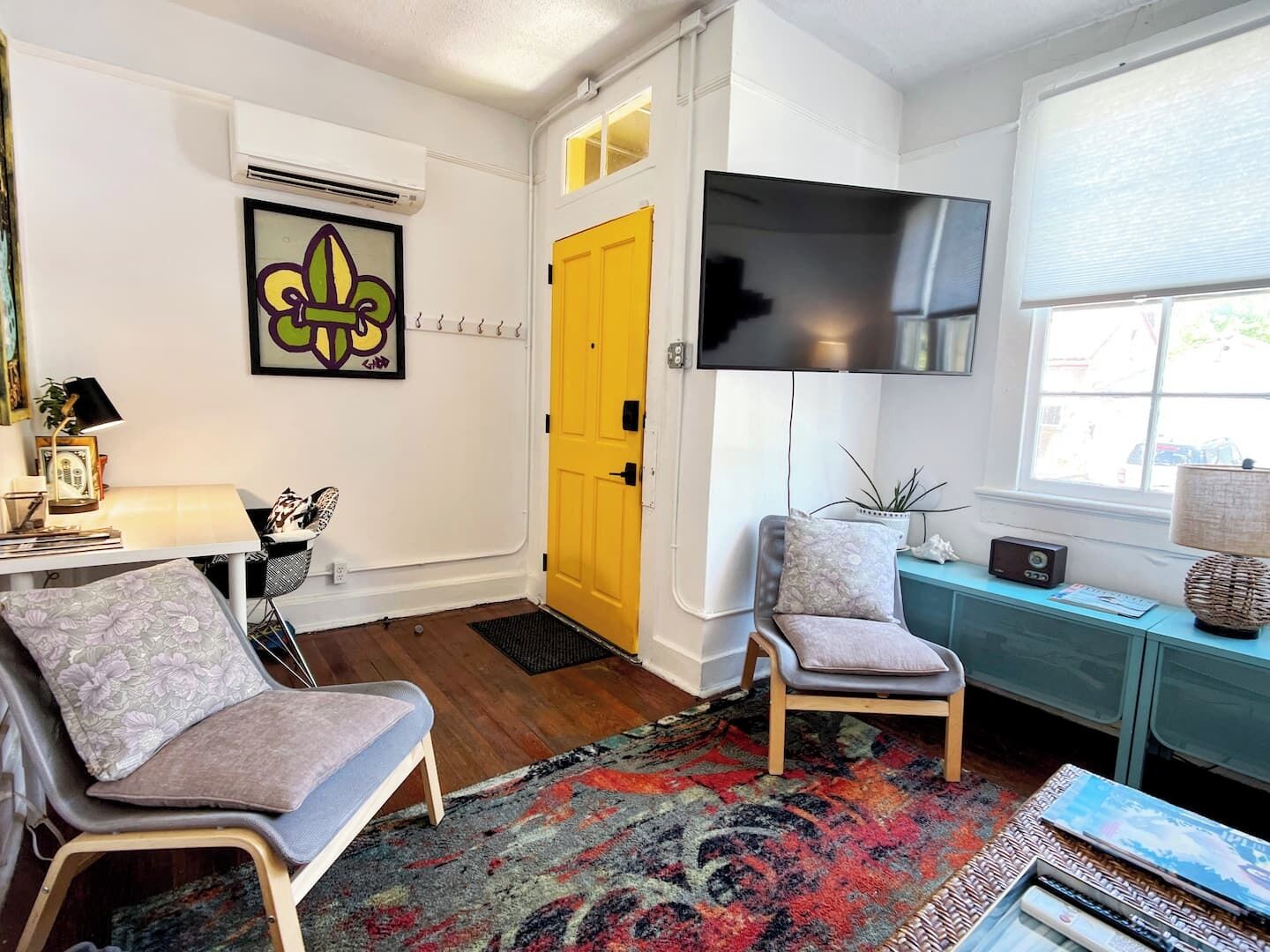 Spacious 2br Algiers Point Duplex Near $2 Ferry. 5 Mins To French Quarter & Jazz. - New Orleans, LA