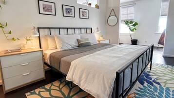 1 多间卧室、熨斗/熨衣板、免费 WiFi、床单