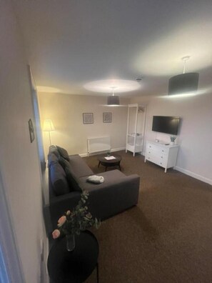 Living area - Church View Apartment - Nelson's Retreat (Great Yarmouth)