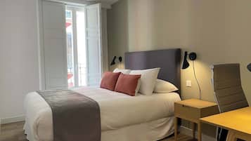 2 chambres, fer et planche Ă repasser, Wi-Fi, draps fournis