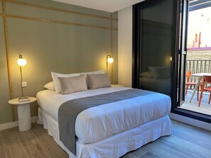 2 bedrooms, iron/ironing board, WiFi, bed sheets - w* | Trendy 2BR w/ Sunny Terrace in Chueca (Madrid)