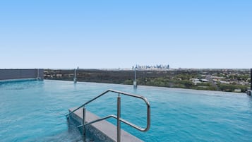 Apartment | Pool | Outdoor pool