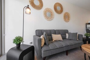 Apartment | Living area